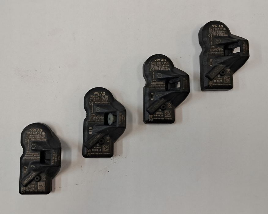 4x Czujnik ciśnienia TPMS VW Audi 5Q0907275B (C43)