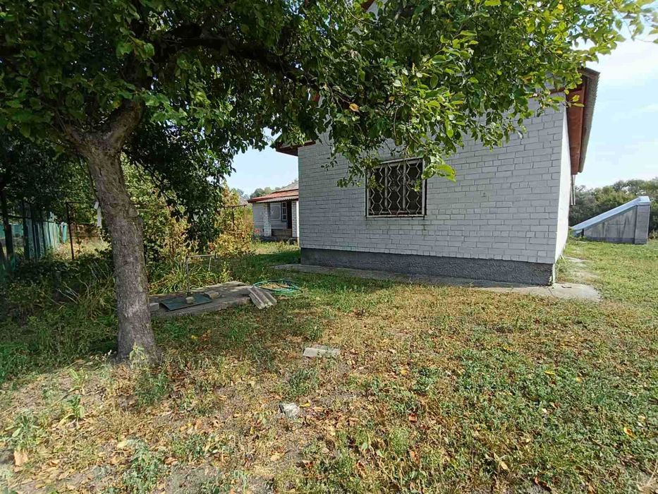 Два Будинку за ціною Одного, центр с.Мелесівка!