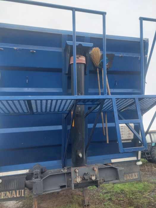 Причіп sdc trailers зерновоз в ідеальному стані