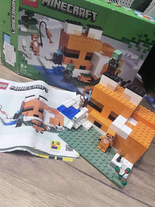 Конструктор LEGO Minecraft Нора лисиці 21178