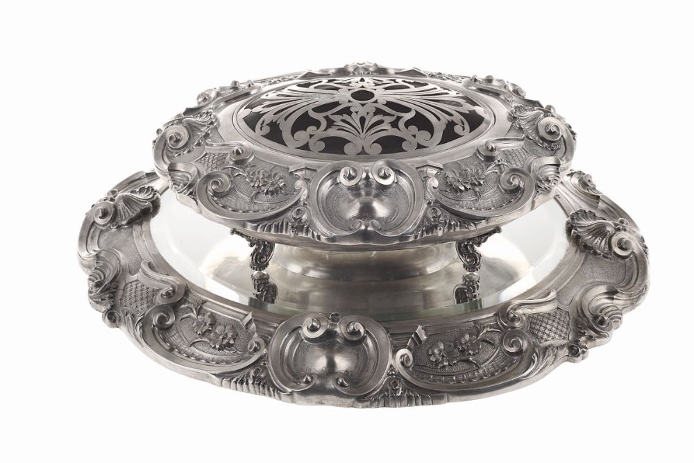 Centro-Floreira com plauteau em prata portuguesa