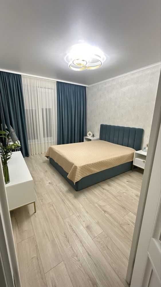 Продам ! Таунхаус  92,5 м²  сучасний з ремонтом. Центр міст