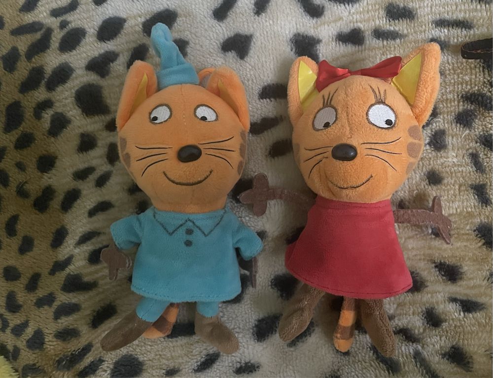 Мʼякі іграшки з мультфільму «Три кота»