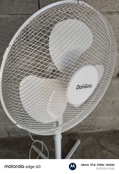 Ventoinha de Pé 3 velocidades