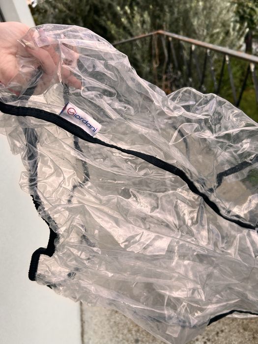 base ISOFIX para cadeiras auto + a cadeira de bebé e criança