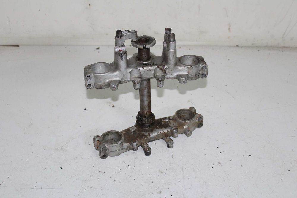 HONDA CRM 125 półki mocowanie lag