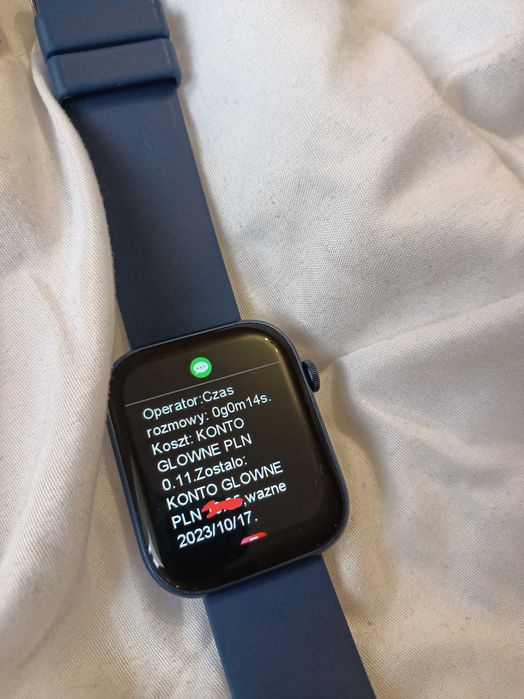 Smartwatch with voice assistant