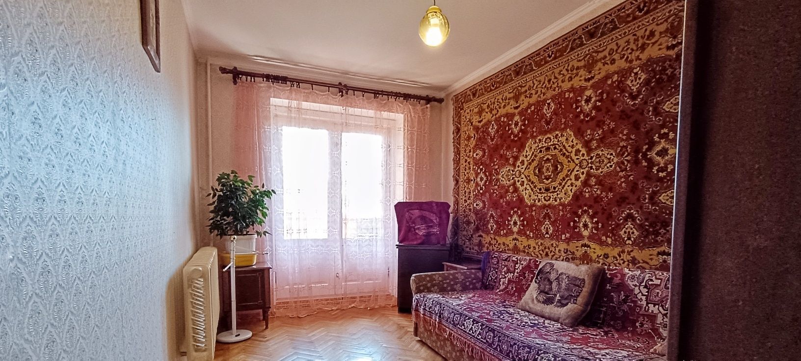 Продам 3 к кв с гаражом район Гагарина