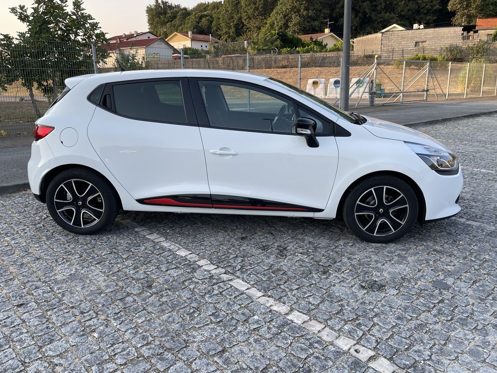 CLIO 1,2 16v Limited