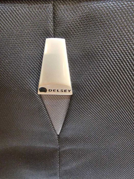 Сумка дорожная – DELSEY – Черная– 18 дюймов – 3 отделения