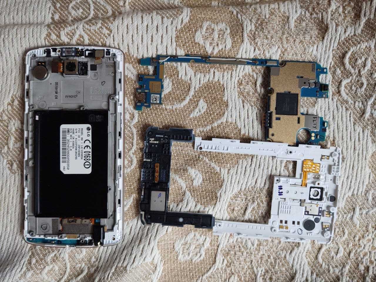 Телефон LG G3 VS985W розборка, запчастини