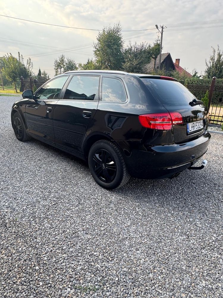 Audi A3 8P Sportback 1.4 TFSI benzyna 125 KM 2009 rok full LED XENON