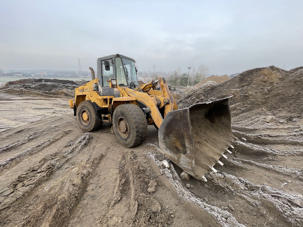 Ładowarka kołowa case 621 721b 821c mocna jak cat komatsu o&k