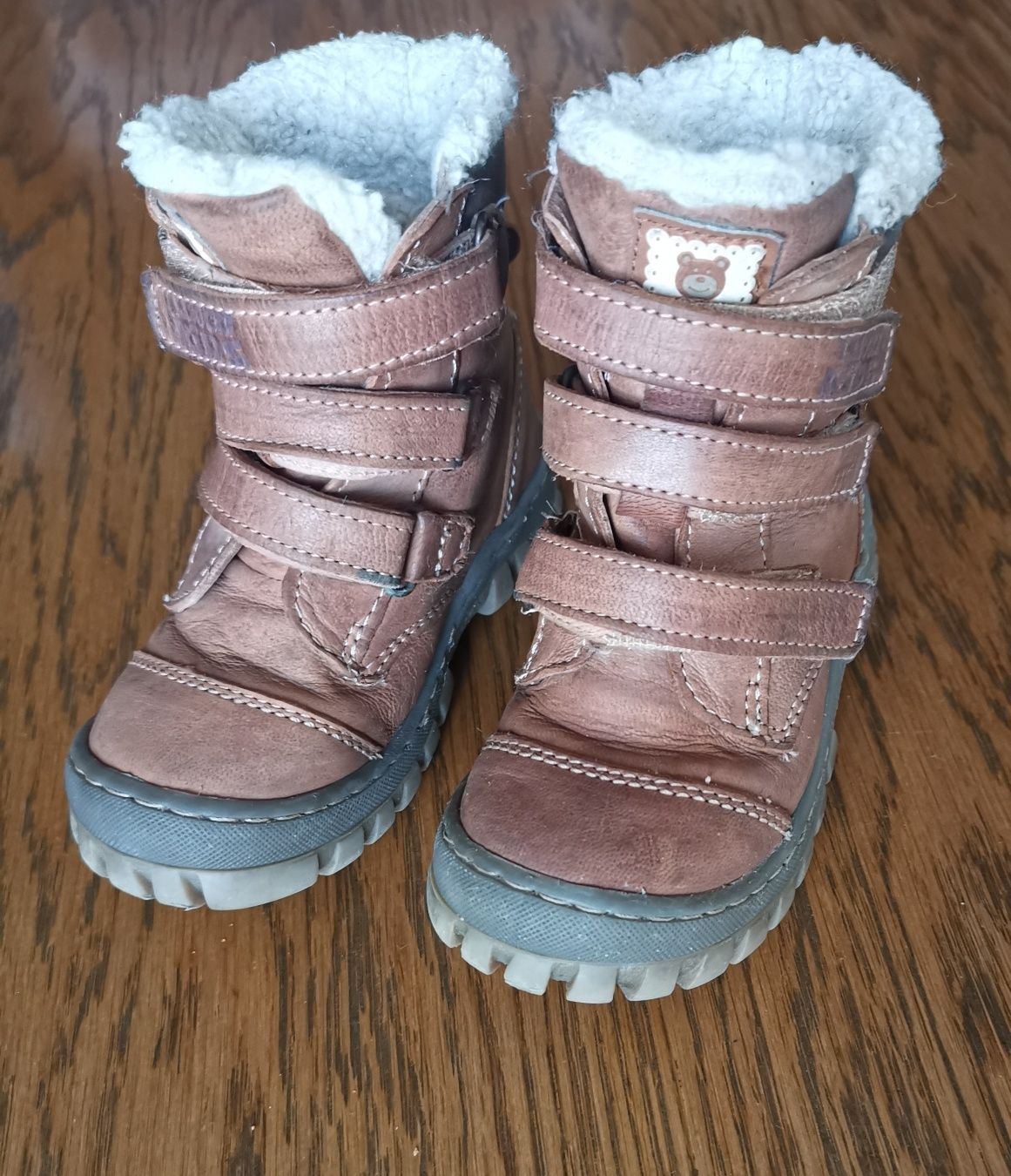 Zimowe buty Lasocki dla chłopca rozmiar 23 skóra