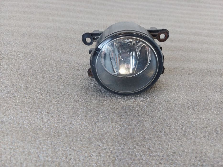 Farol nevoeiro frente esquerdo DACIA Duster (HS_)