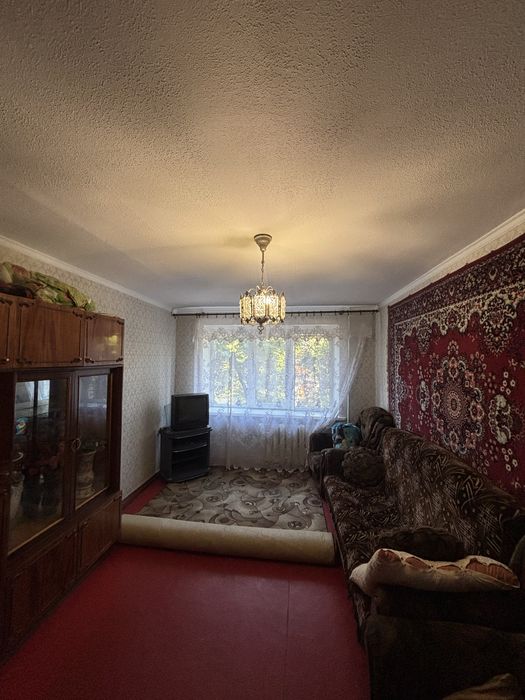 Продается 3-х комнатная квартира. Центр города