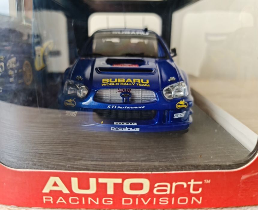 Miniatura Subaru Impreza 1:18