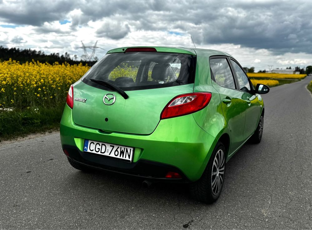 Mazda 2 benzyna 2008 - 5 drzwi