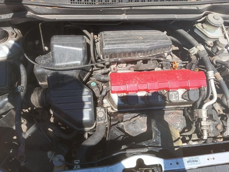 Honda stream  części silnik skrzynia klapy lampy zderzaki