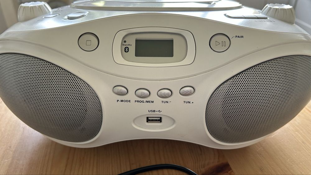 JVC Compact radio cd player