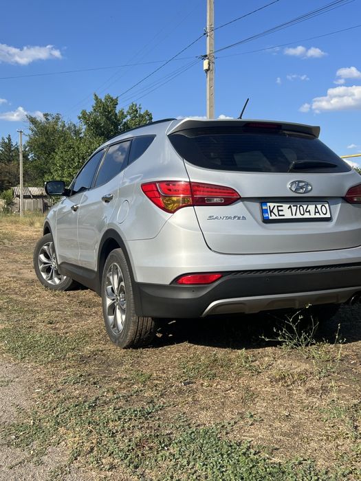 Продам хундай сантафе.