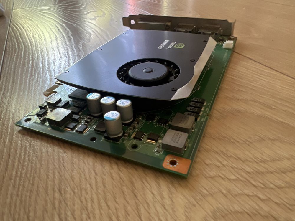 Karta NVidia Quadro FX 580 512MB