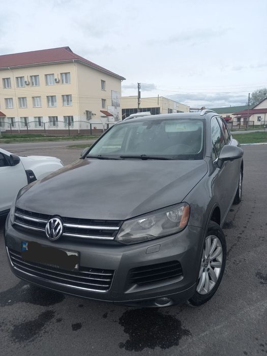Подам авто Фольцваген Туарег