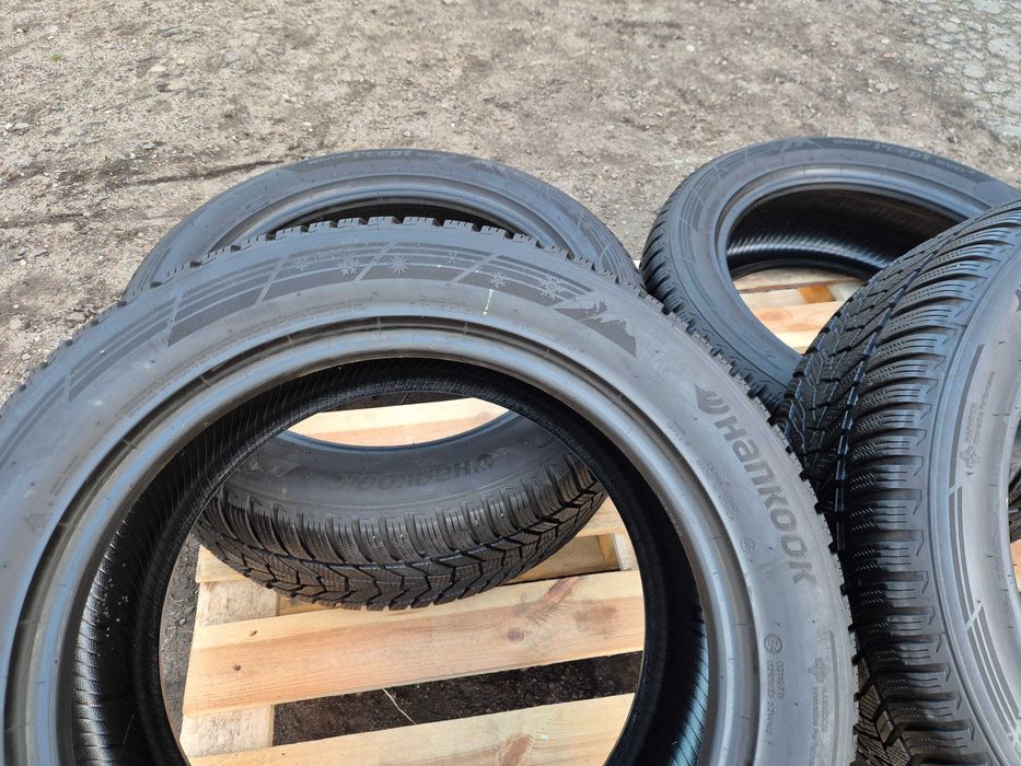 Komplet Opony Zimowe 18"Cali 245/50 R18 HANKOOK 23r. ZIMA