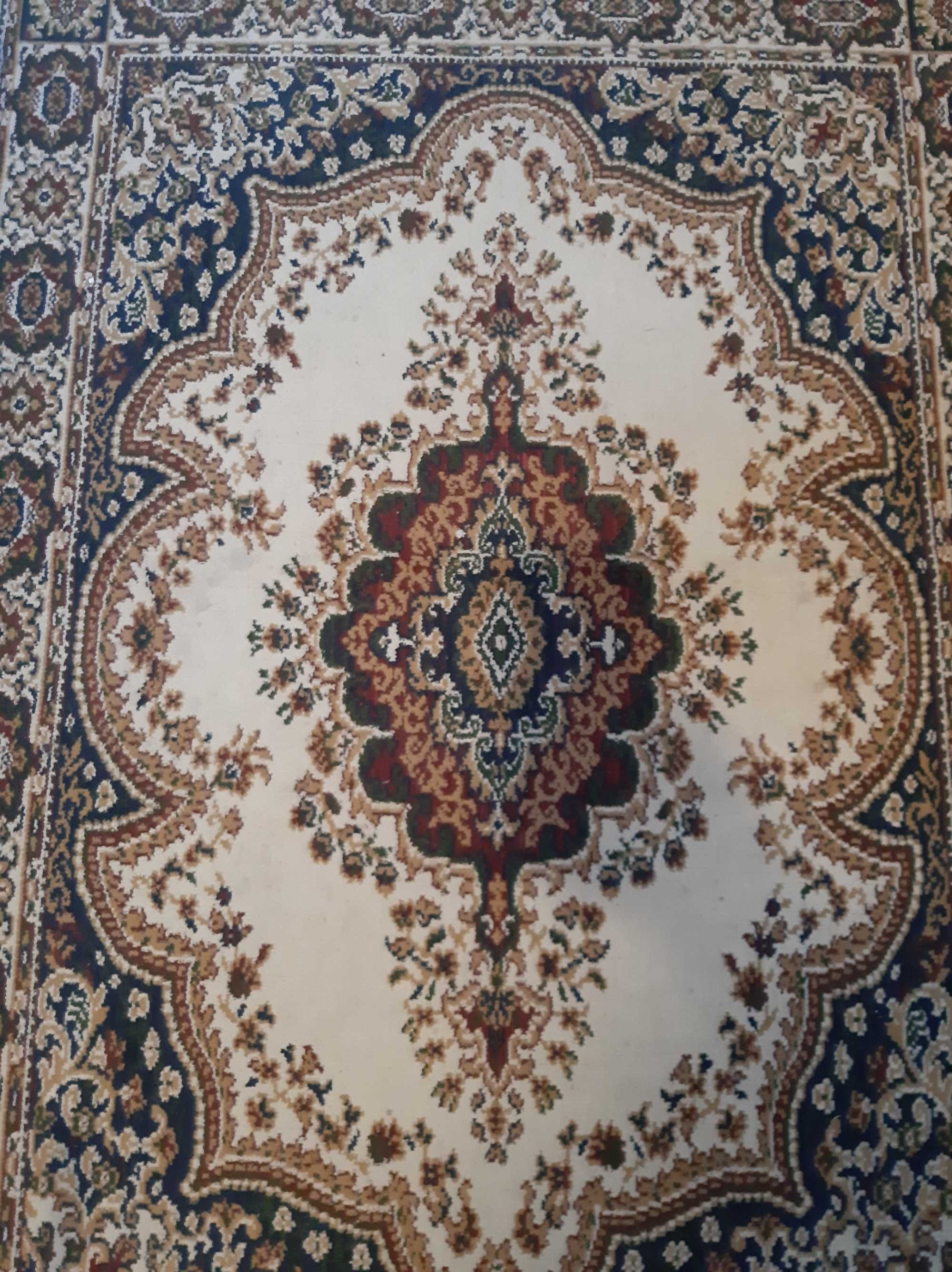 Dywan 134 x 183 cm. PRL Vintage