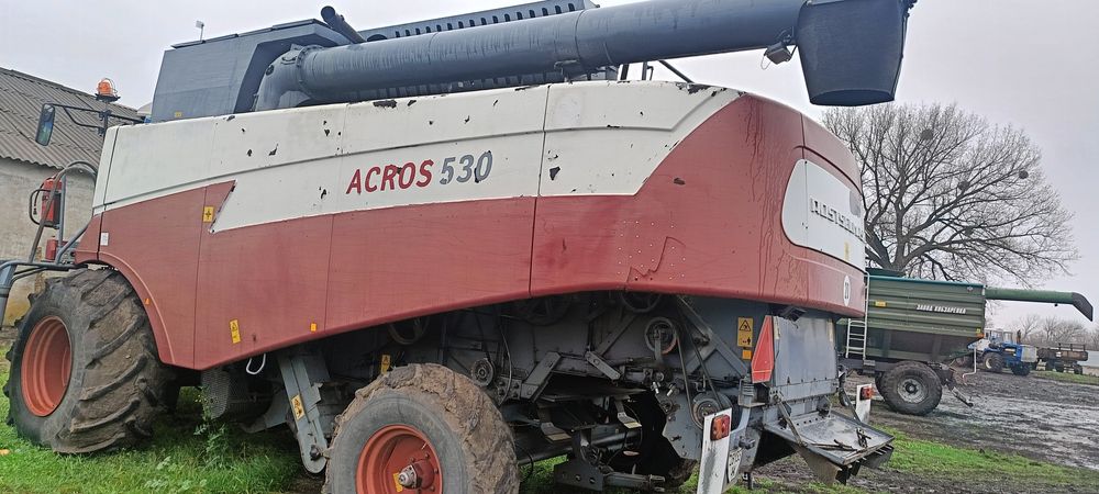 Продам комбайн акрос