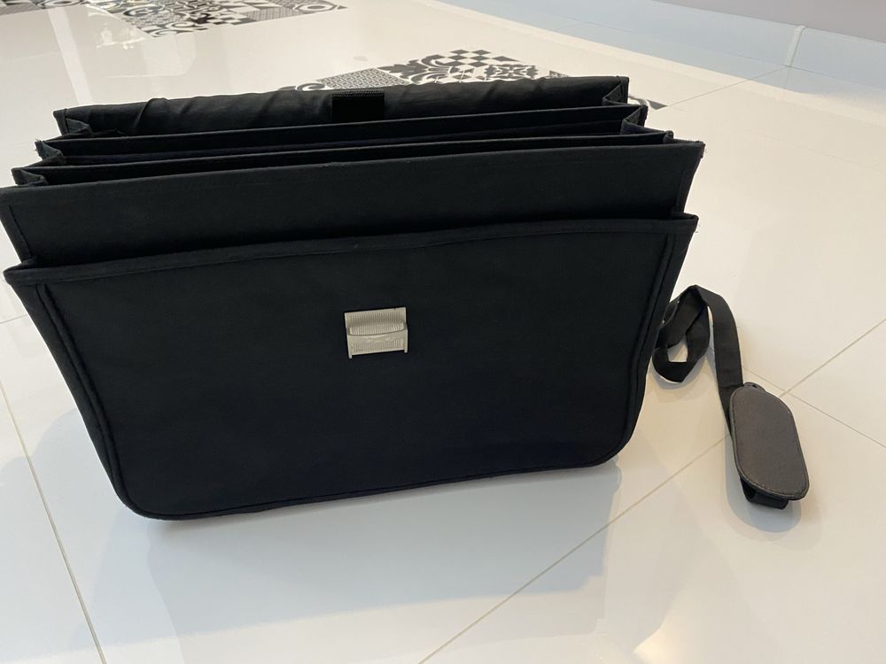 torba na laptopa nowa