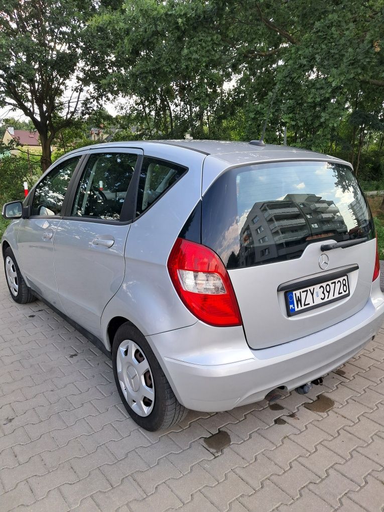 Mercedes A 180 klima, mały przebieg
