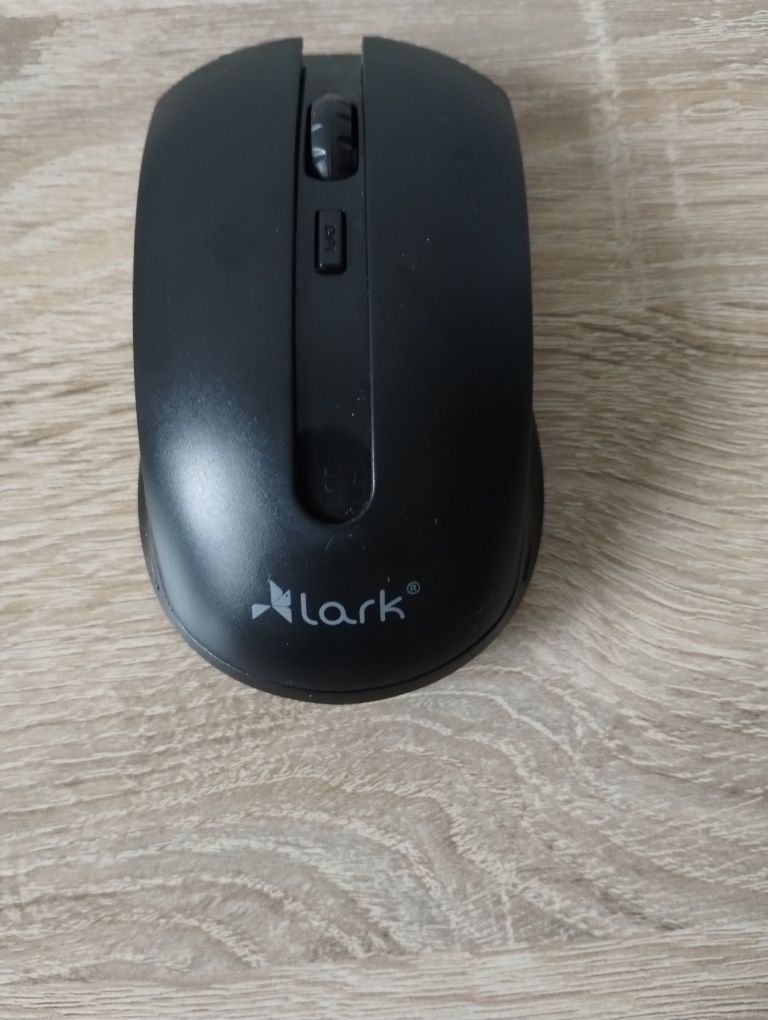 Mysz bezprzewodowa Lark