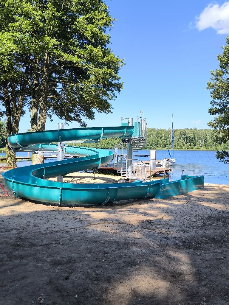 Luksusowy dom nad jeziorem, dom kujanki, sauna i jacuzzi, bilard, dart