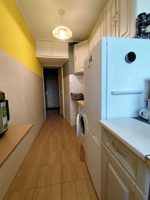 Продам гостинку 29м.кв.,метро Деміївська   48000$