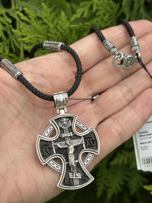 Срібний хрестик з ебеновим деревом на шовковому жгуті зі сріблом