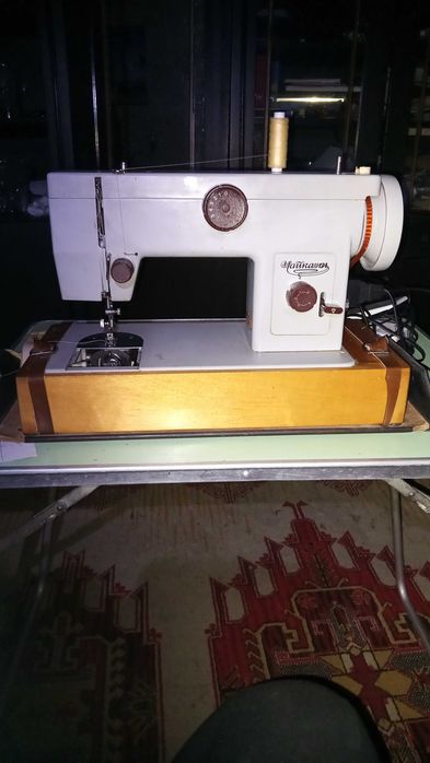 Швейная машинка чайка