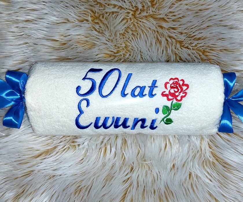 Ręcznik z haftem na URODZINY, prezent