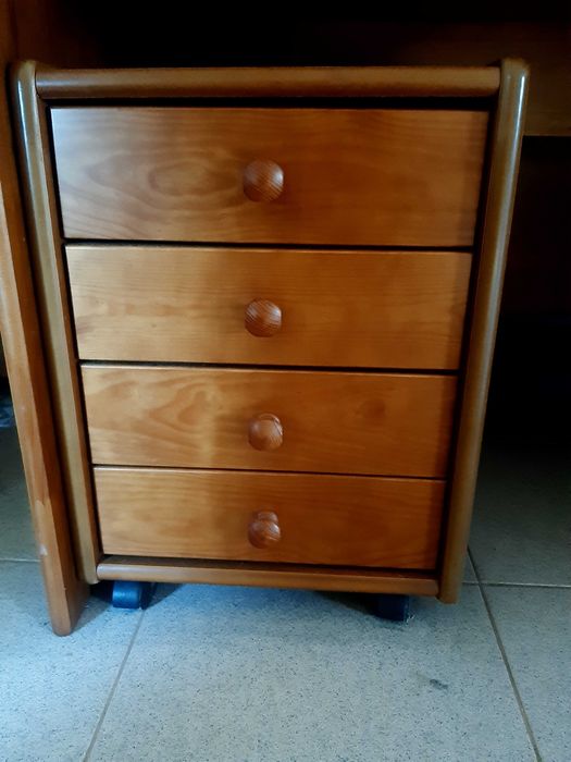 Módulo de 4 gavetas escritório