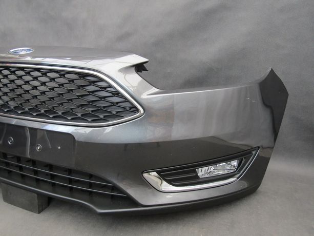 Zderzak przedni Ford Focus MK3 14 - 18 Bez otworów lakier Magnetic Grey