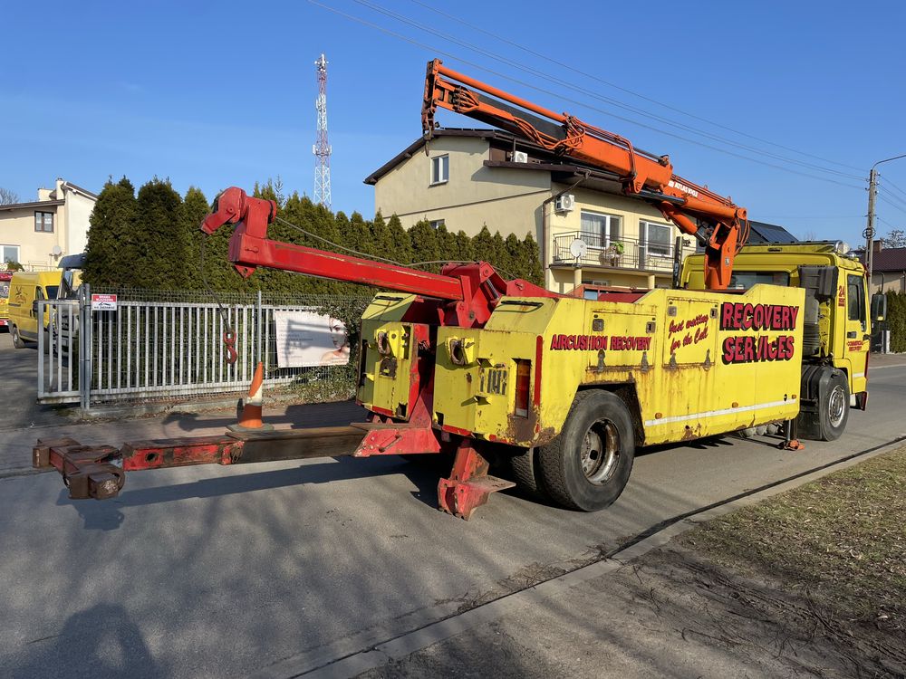 Volvo FL12 Holownik pomoc drogowa Boniface MK2 + dźwig HDS Atlas
