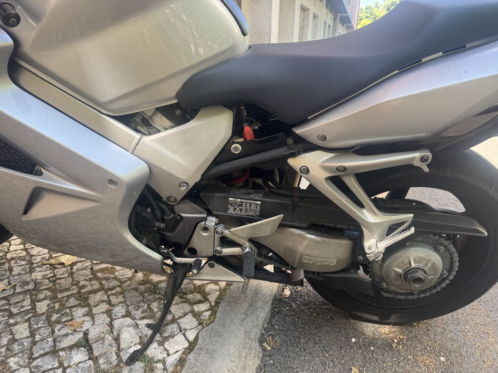 Mota Honda VFR 800 de 2003