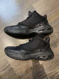 Кросівки Air Jordan MAX AURA 4 BLACK