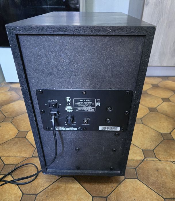 Subwoofer onkyo SKW-501E