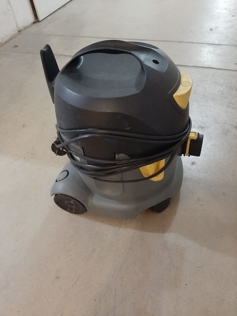 Odkurzacz karcher profesional T 10/1
