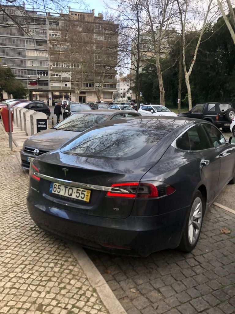 Tesla model S 75 Nacional