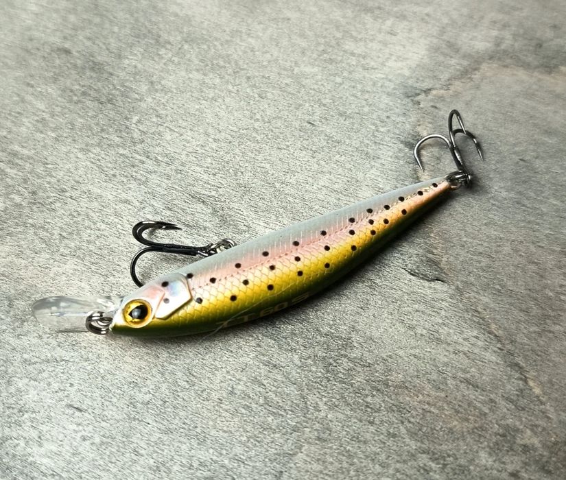 Wobler Robinson Trout Pro 8 cm z kotwicami – pstrągowy, stan idealny