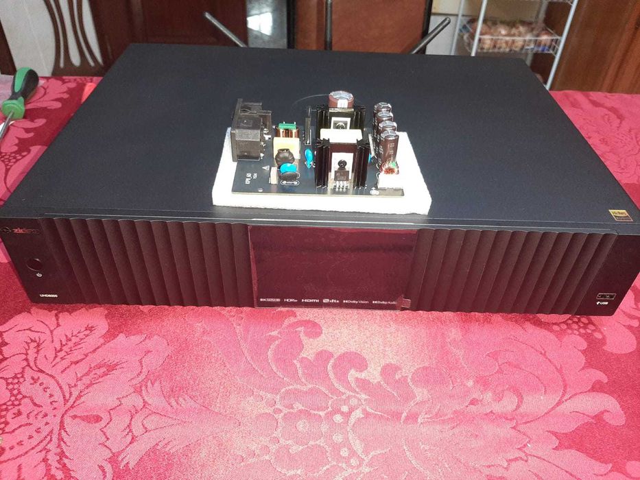 Zidoo 8000 / Fonte de alimentação Torodial