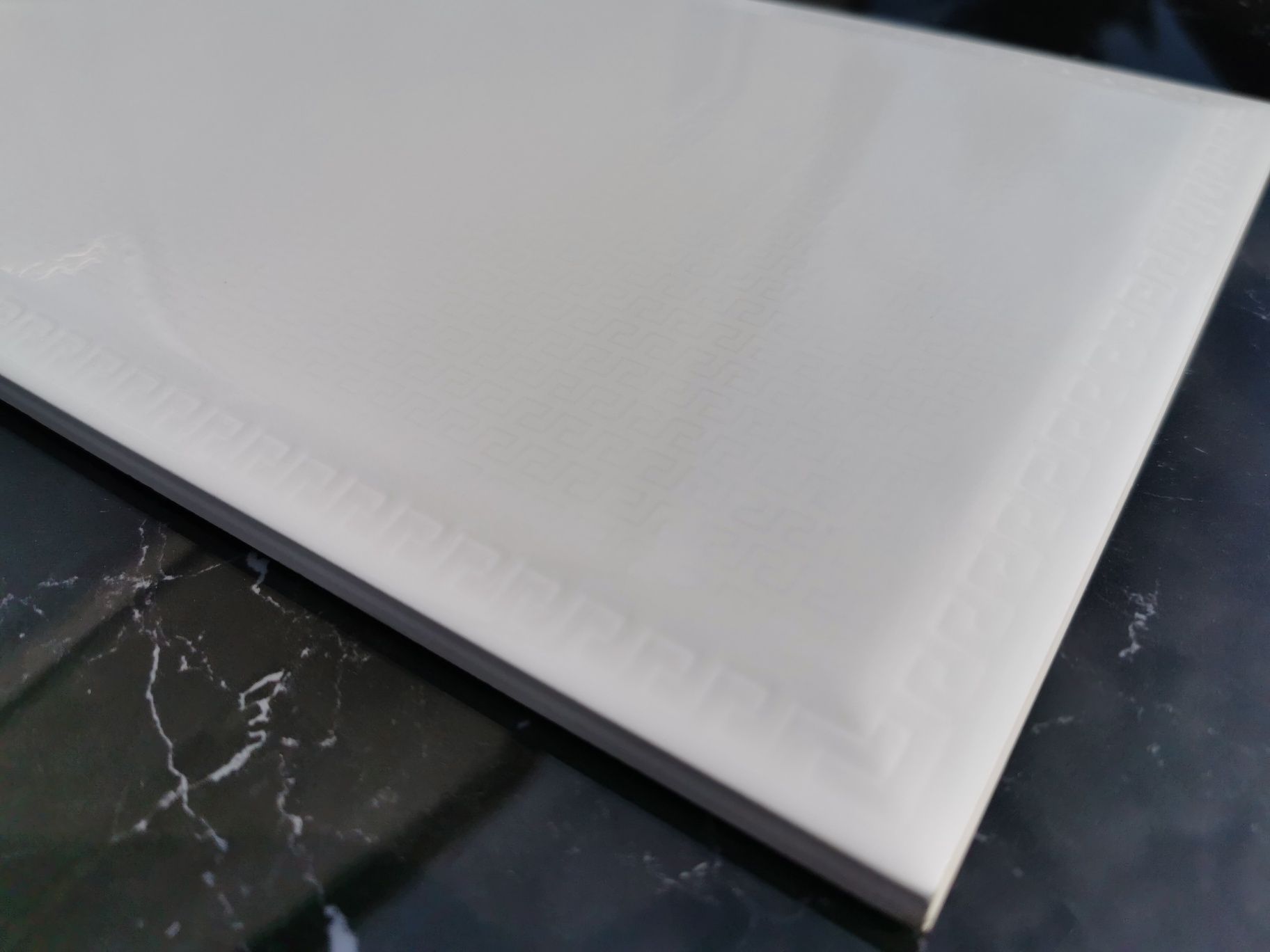 VERSACE płytki ceramiczne 20x60 Solid Gold White