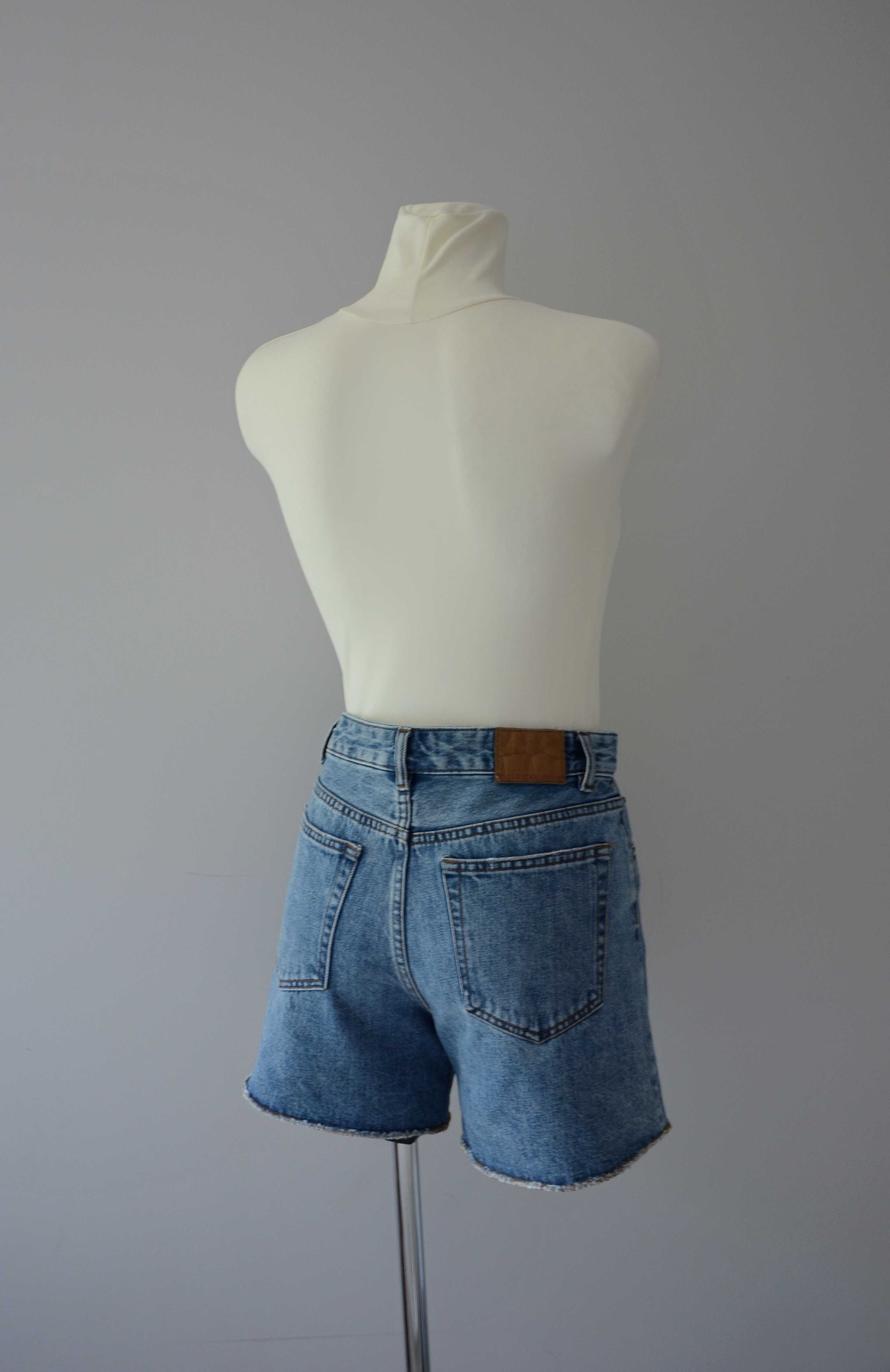 Pull & Bear jeansowe szorty krótkie spodenki bermudy denim 34 XS